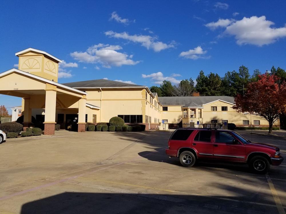 Americas Best Value Inn Kilgore Exterior foto
