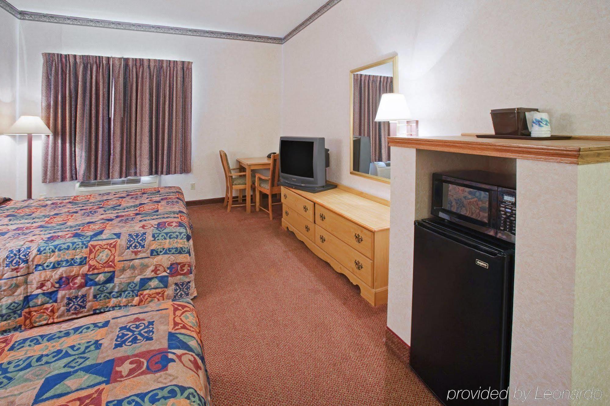 Americas Best Value Inn Kilgore Zimmer foto